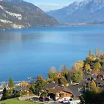 Herrlicher Blick Auf Berge Und Appartamento