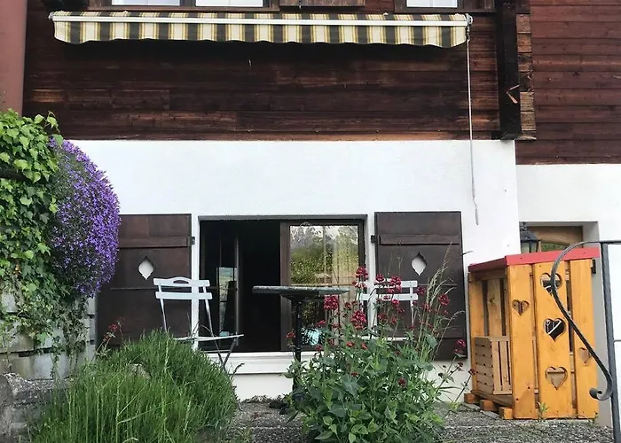 Herrlicher Blick Auf Berge Und *